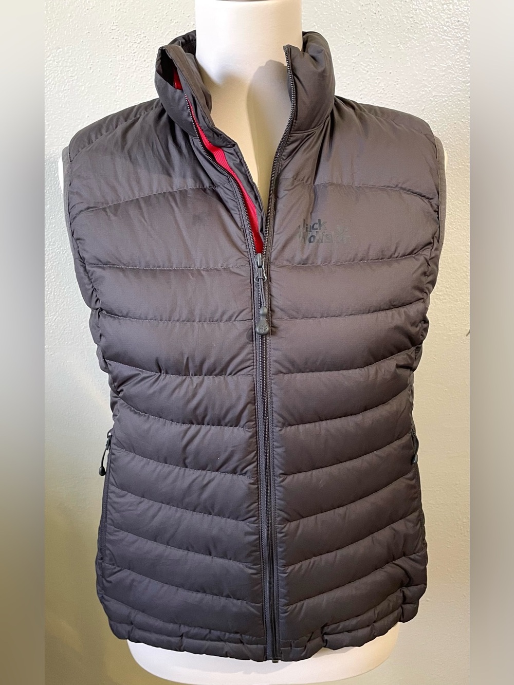 Jack Wolfskin Gray Stormlock 700 Down Puffer Vest Outdoor Hiking Gorpcore Small